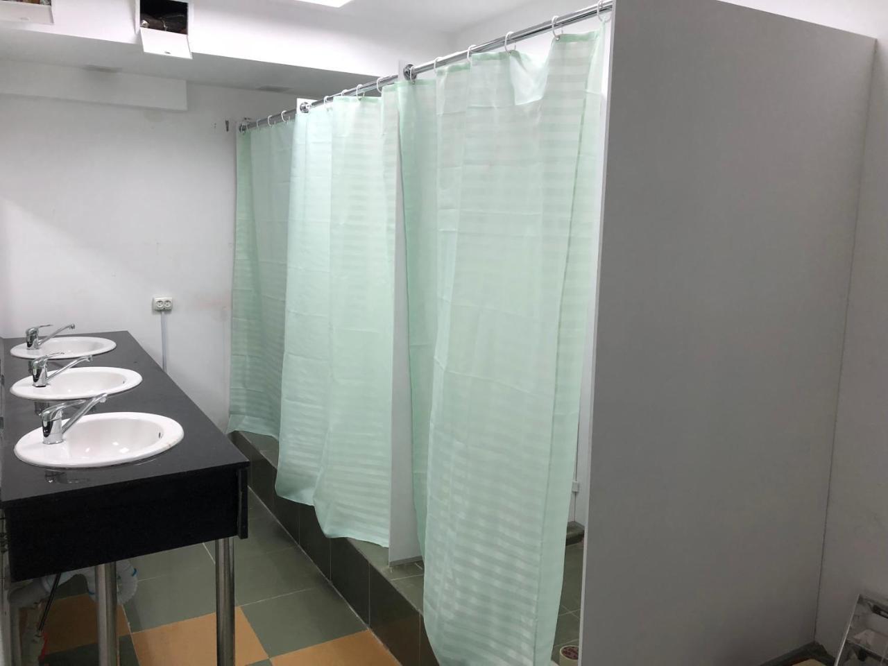 Apple City Hostel Αλμάτι Εξωτερικό φωτογραφία