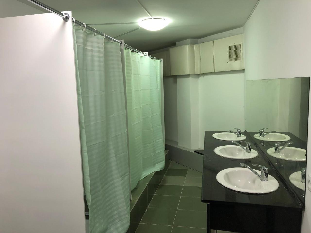 Apple City Hostel Αλμάτι Εξωτερικό φωτογραφία